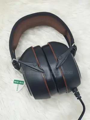 Behringer DH100 Professional Drummer Headphones