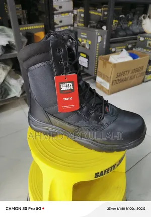 Tactic Safety Jogger Boot