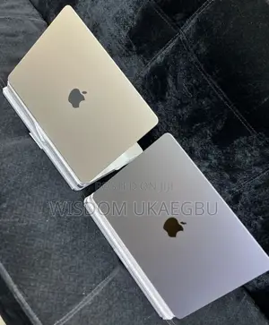 New Laptop Apple MacBook Air 2022 M2 8GB Apple M2 SSD 256GB