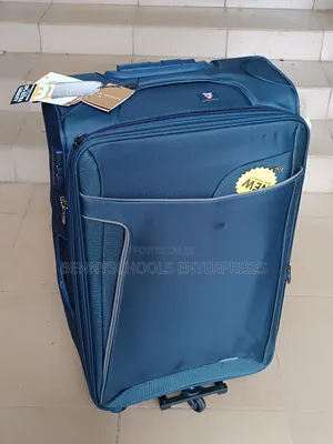 Big Leaves King Travelling Luggage Box
