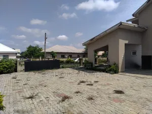 4bdrm Duplex in Aso Hill Estate, Mararaba for sale