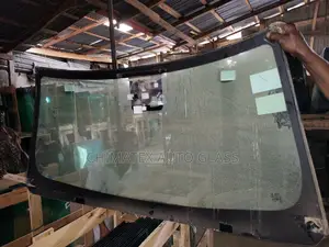 All Kinds Windscreen Glass for Escalade Jeep 2017 Available