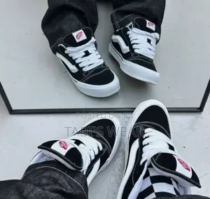 Unisex Vans Sneakers