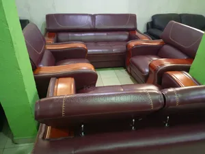 7 Seaters Quality Italian Sofa  With Wooden Hand