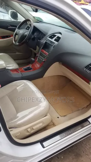 Lexus ES 350 2012 White