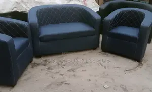 4 Seaters Draft Bucket Chairs