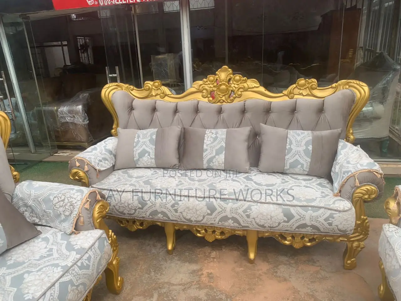 7 Sitters Royal Sofas