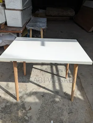 Reading-Table
