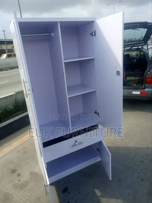 32 Inches by 6ft With Partitions Inside
