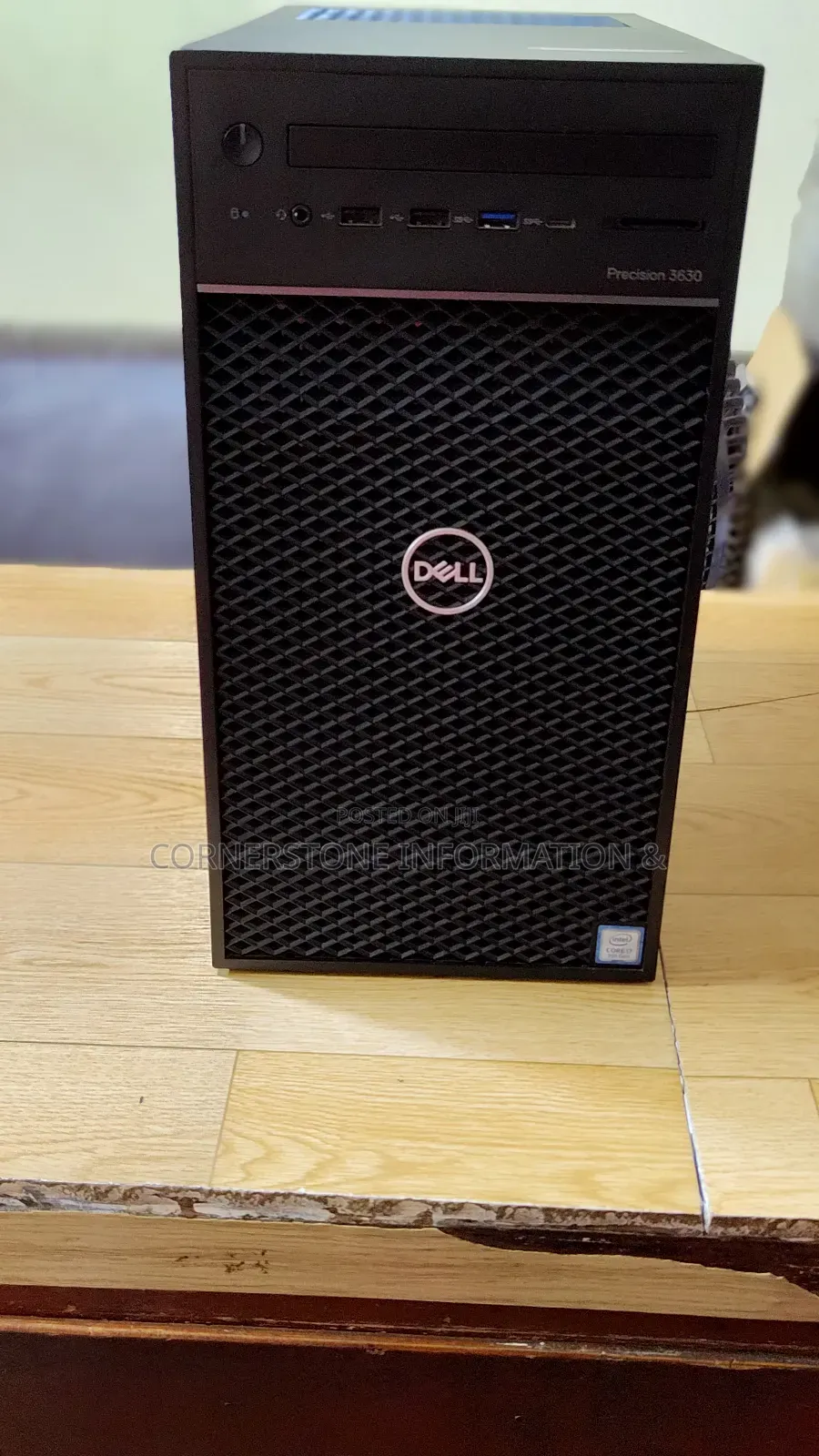 Desktop Computer Dell 32GB Intel Core I7 SSD 512GB