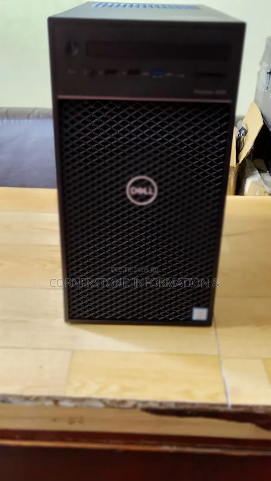 Desktop Computer Dell 32GB Intel Core I7 SSD 512GB