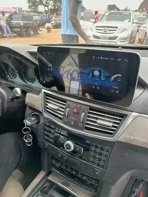 E 350 Mercedes Benz 2010-13 Android Tesla Screen, Car Play