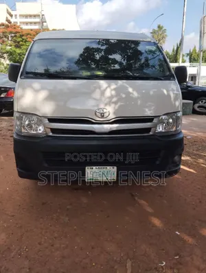 Luxury Car Hire Buses