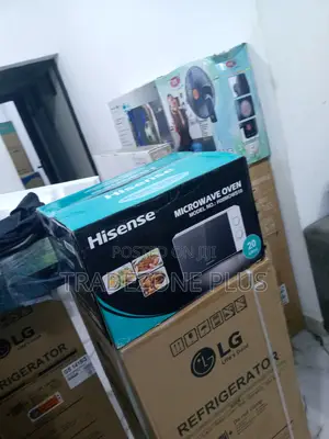Portable White Hisense 20ltr Microwave Oven