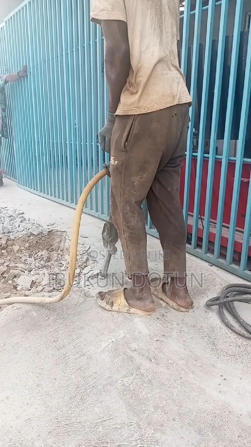 Jack Hammer Compressor For Rent
