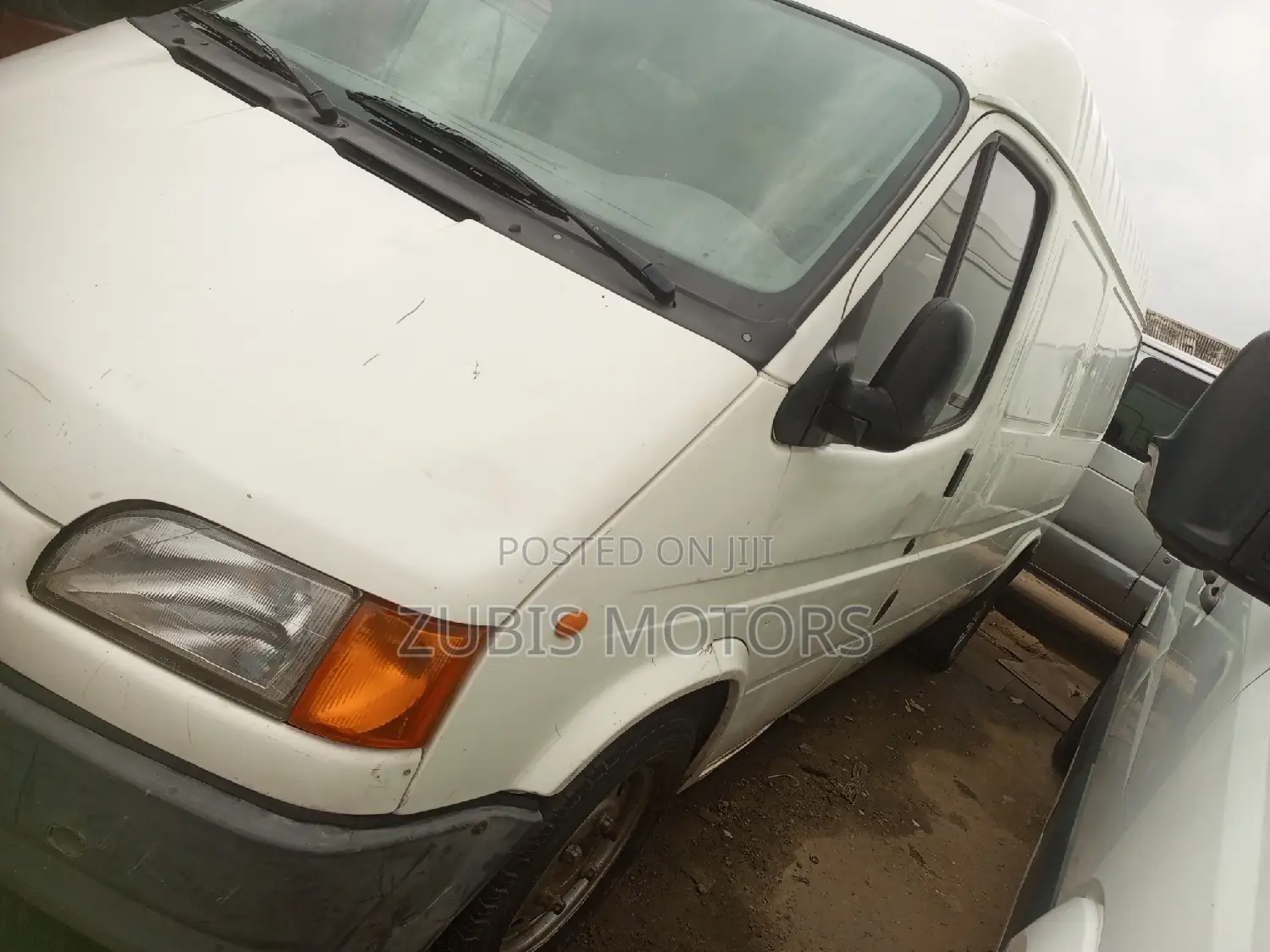 Ford Transit 2000 White