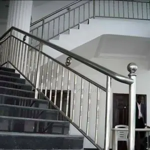 Stainless and Frameless Glass Hand Rail