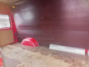 Volkswagen LT 2004 Red