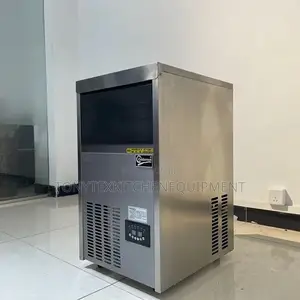 Ice Cube Maker