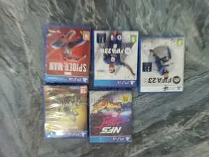 Playstation 4 CDS Prices Differs