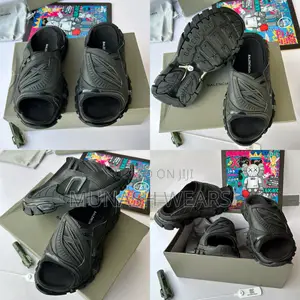 BALENCIAGA Track Slide