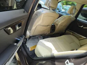 Mercedes-Benz GLK-Class 2015 Brown