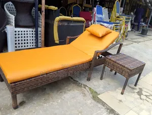 Classic Pool Bed