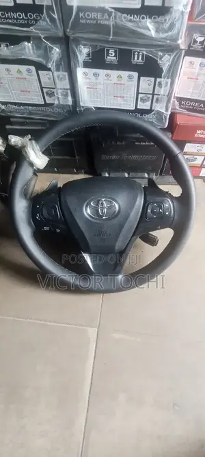Complete Steering Wheel With Airbag Toyota Camry , Avalon