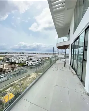 Frameless Balcony Glass Lakeview