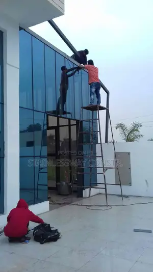 Cutting Wall Dark Grey Entrance Window