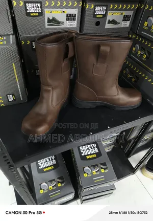Alaska C Pro Safety Jogger Boots