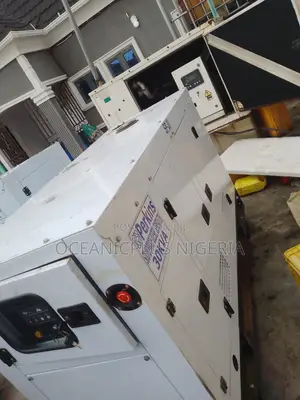 Top Standard[30kva] Perkins DIESEL Generator