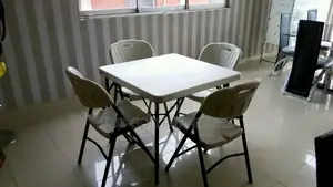 Foldable Restaurant Chairs and Table