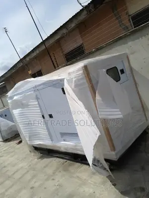 Strong 150kva Perkins Soundproof Diesel Generator