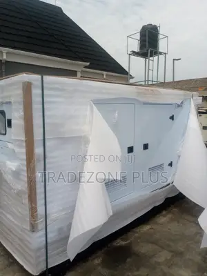 250kva Perkins DIESEL Soundproof Genrator