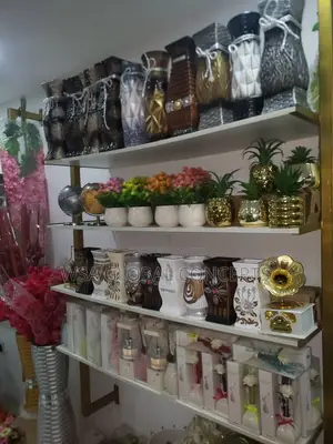 Different Types of Figurines for Home Decorating