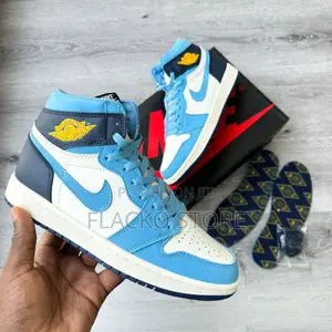 Original Air Jordan 1 Retro High First in the Flight Sneaker