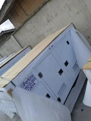 Highly Efficient Perkins 22kva Soundproof Diesel Generator
