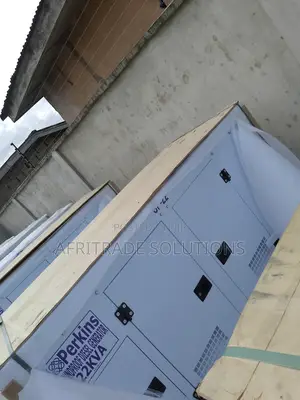 Bestselling Perkins 22kva Soundproof Diesel Generator