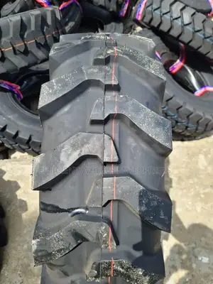 12.5/80r18 Rockbuster 14ply Caterpillar Backhoe Front Tyre
