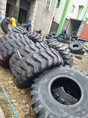 23.5-25 Rockbuster Tt24ply