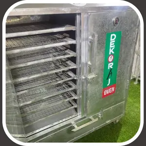 Catfish Oven With Efficient Oil/Water Collection System