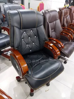 Classic Office Boss Heavy Chair