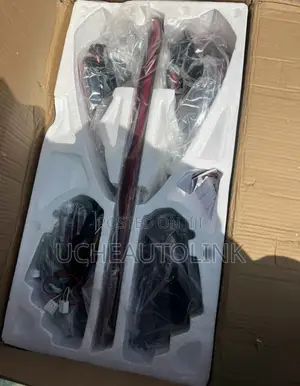 Complete Tail Backlight Avalon 2020 Available