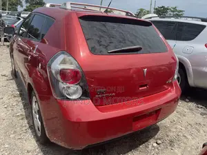 Pontiac Vibe 2010 Red