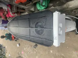 Industrial Finishing Table for Laundry and Fashion