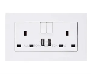 13amps UK Double Power Socket + 2 USB Charging Port