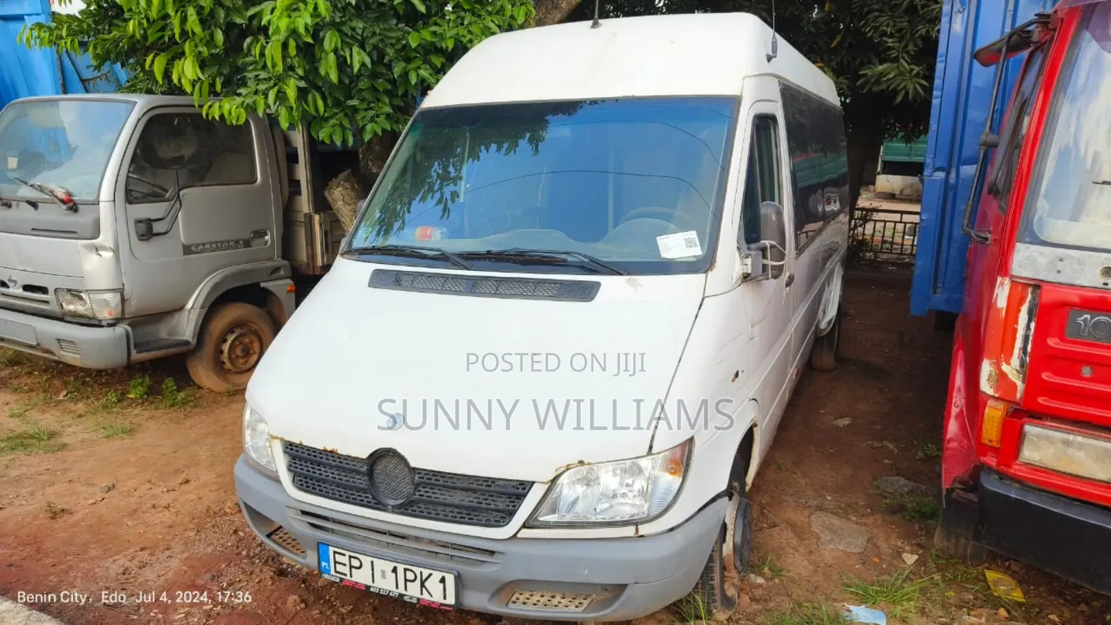 Mercedes-Benz Sprinter 2005 White
