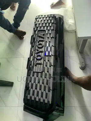 Toyota Tundra 2020 Front Grille Available