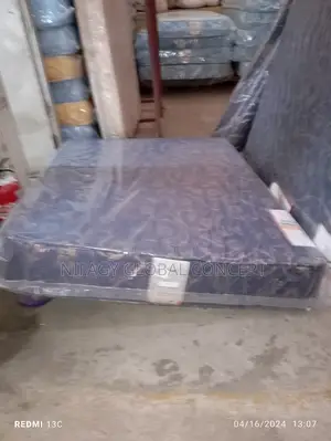Brand New Vita Grand Mattress 6by4.5by10